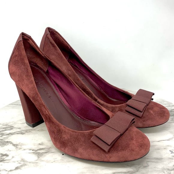 Banana Republic Shoes - Banana Republic Ribbon Bow Suede Block Heel Pumps 8.5 Retro Pinup Classic Preppy